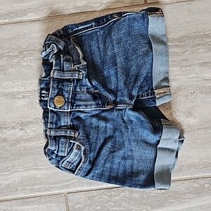 Girls Gap shorts